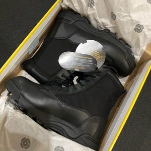 Brand new in box men’s SWAT boots